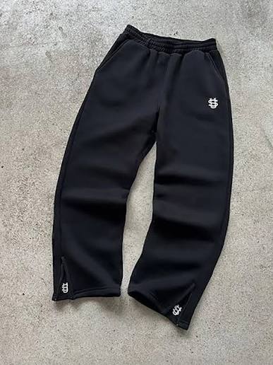 New Y2K Pants